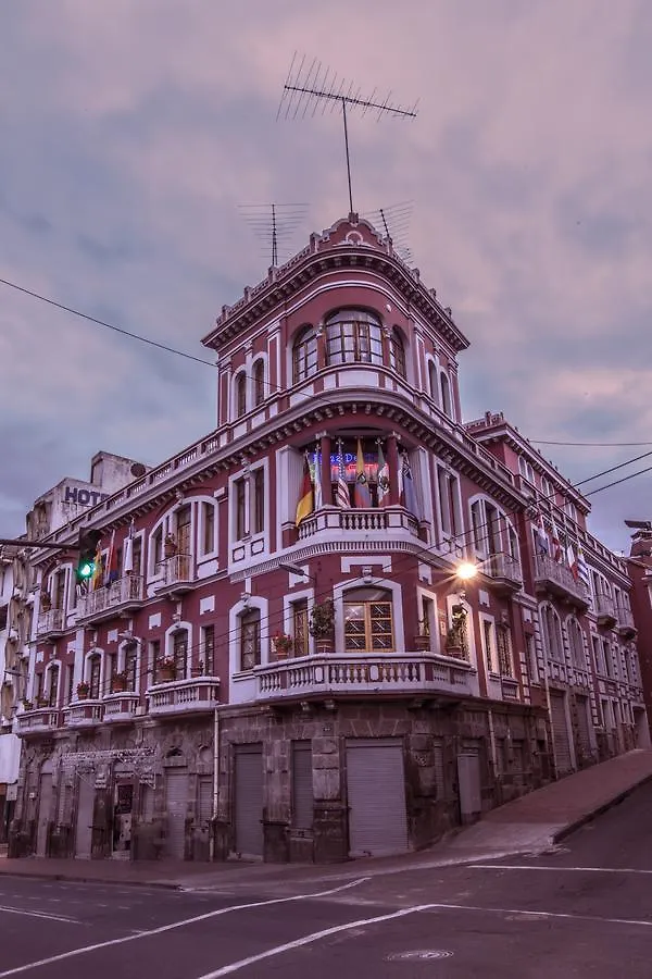 Hotel Plaza Del Teatro キト