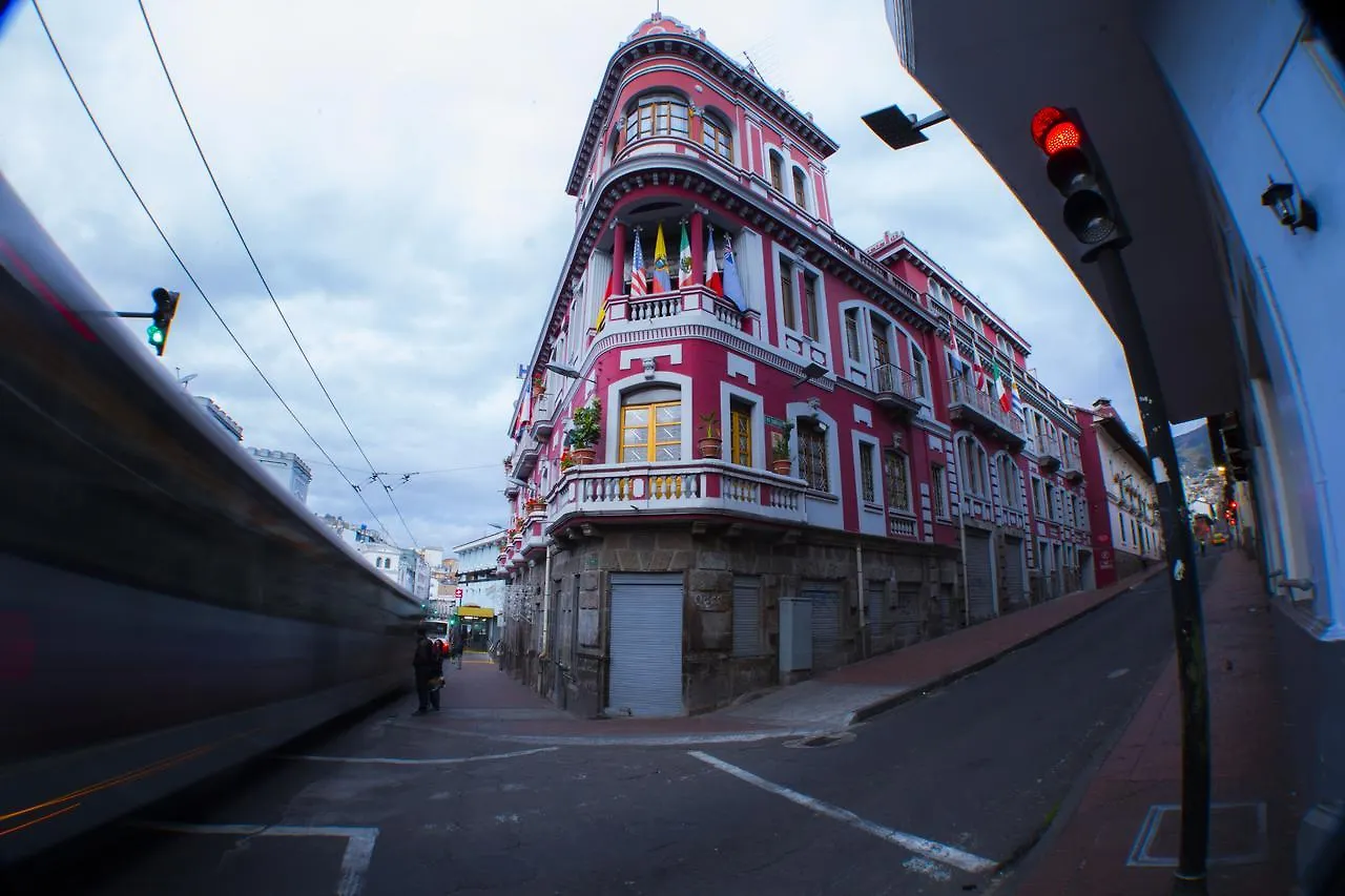 Hotel Plaza Del Teatro キト