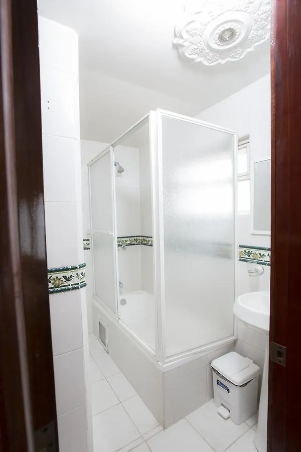 Hotel Plaza Del Teatro キト